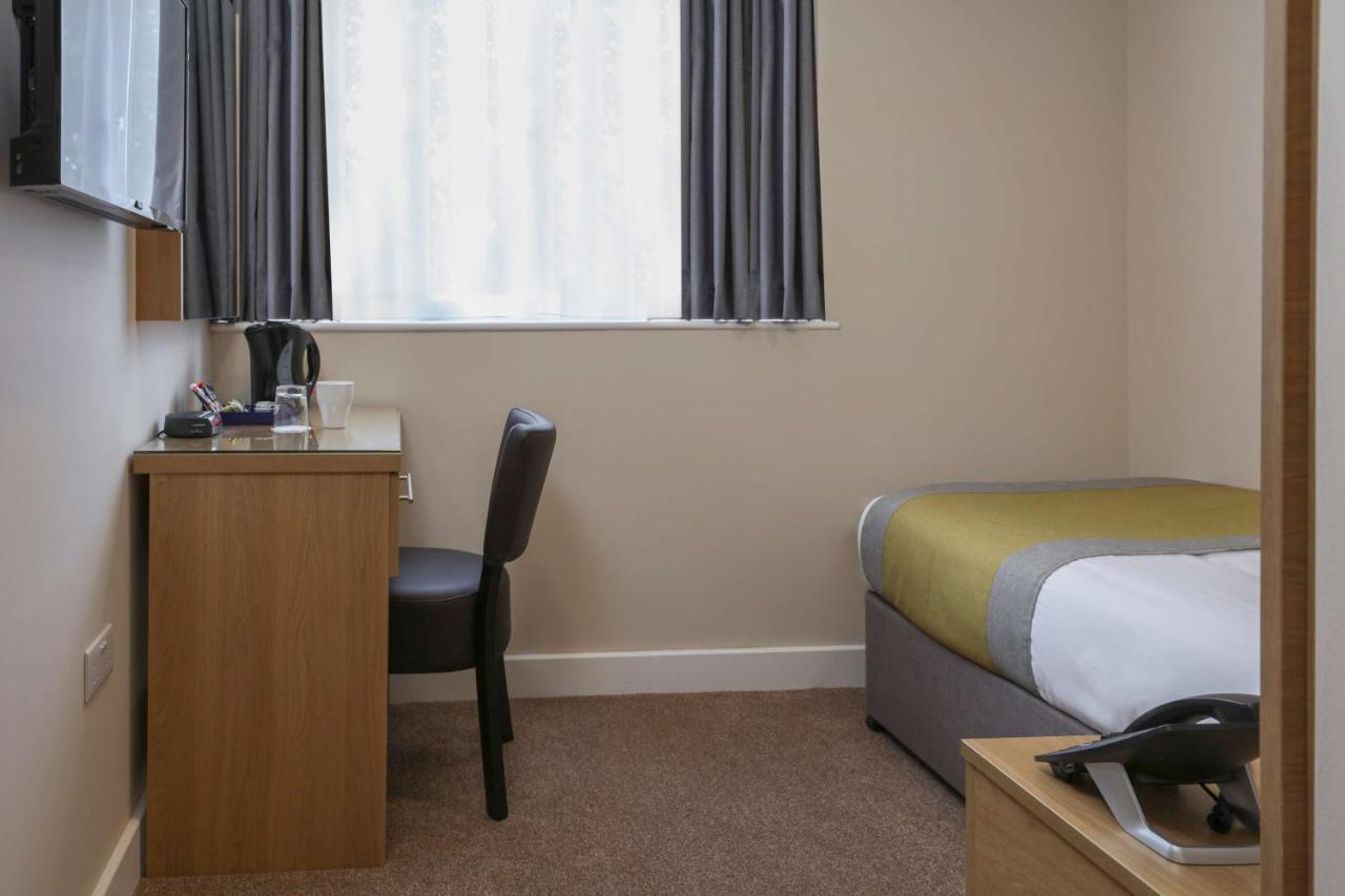 Standard Single Room - Non-Smoking,1271145373:JPEG