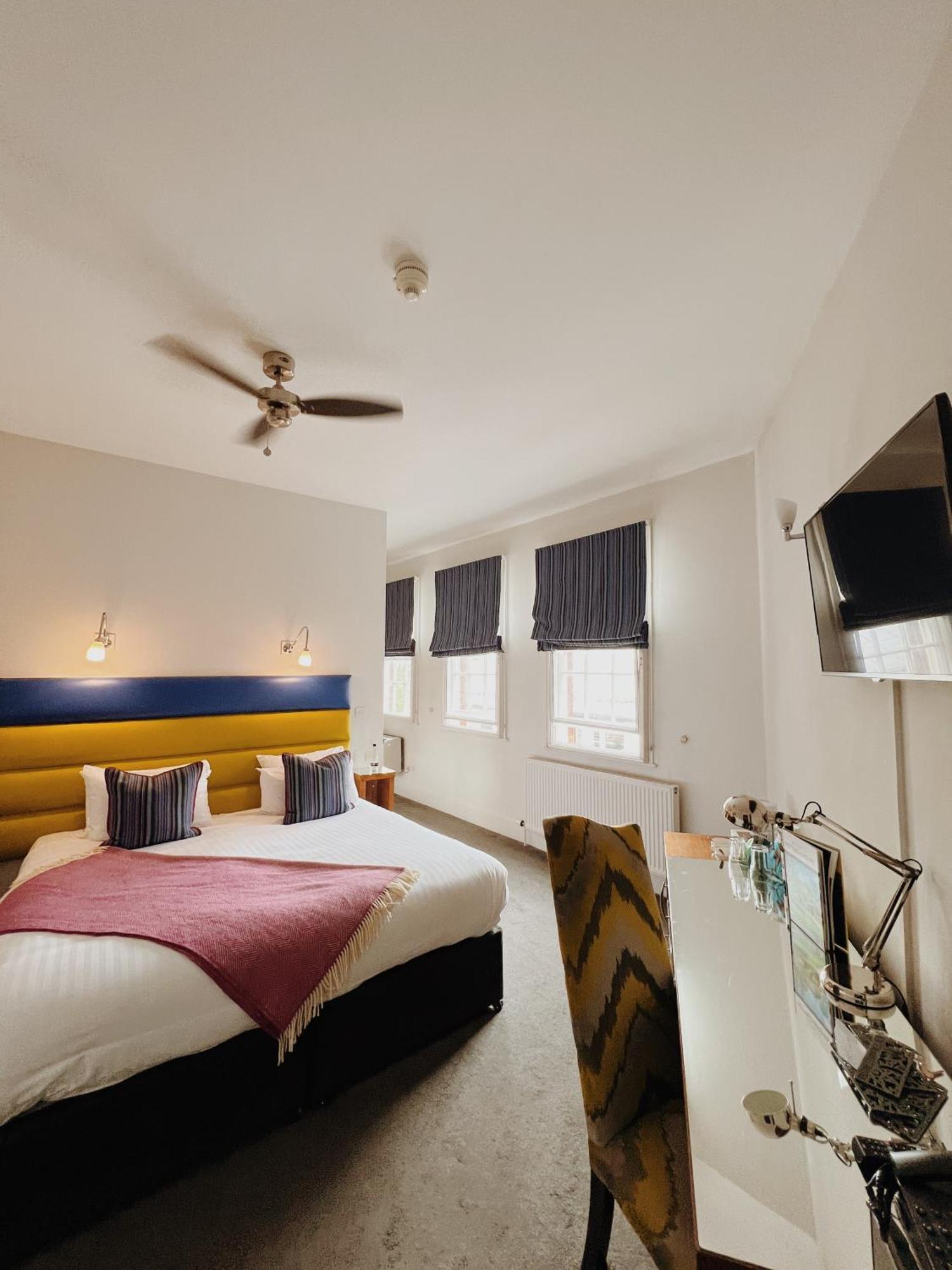 Deluxe King,1273813864:JPEG