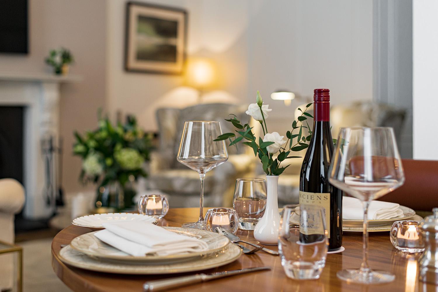 Signature Suite,1445331463:JPEG