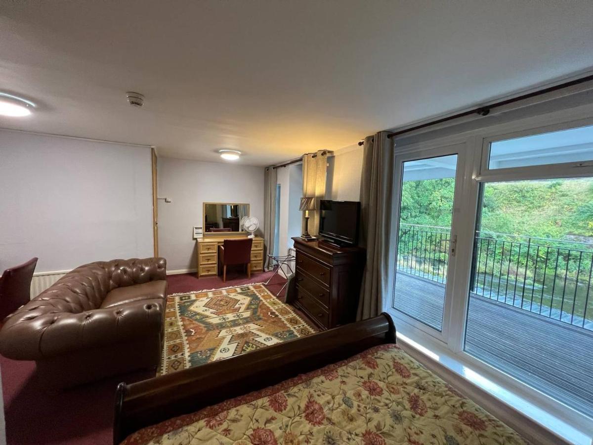 Junior Suite with Balcony