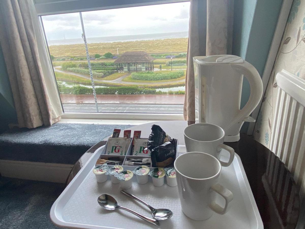 Family Room with Sea View,1305793318:JPEG