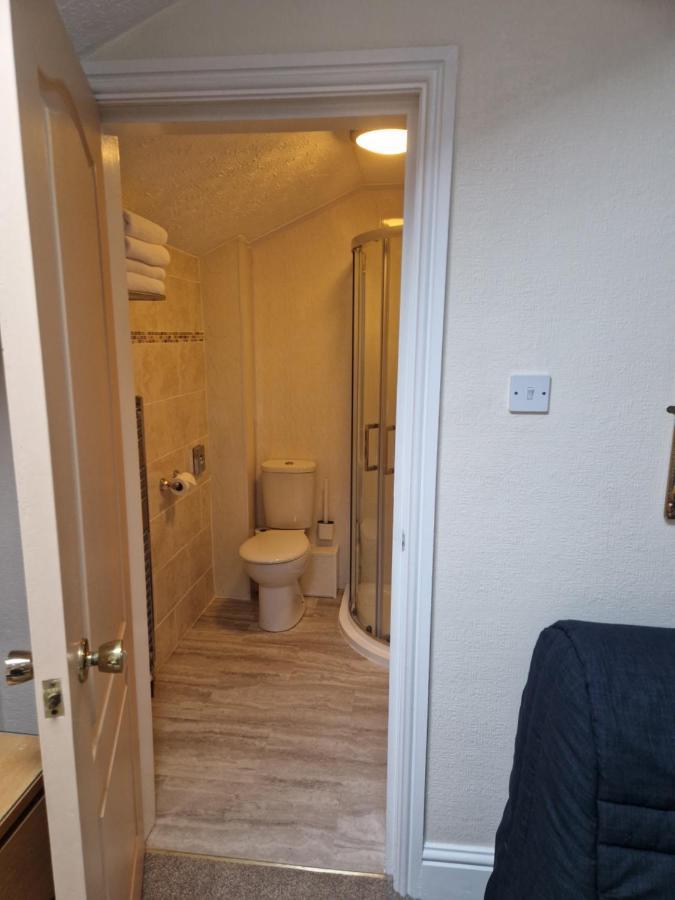 Family Room,1658759170:JPEG