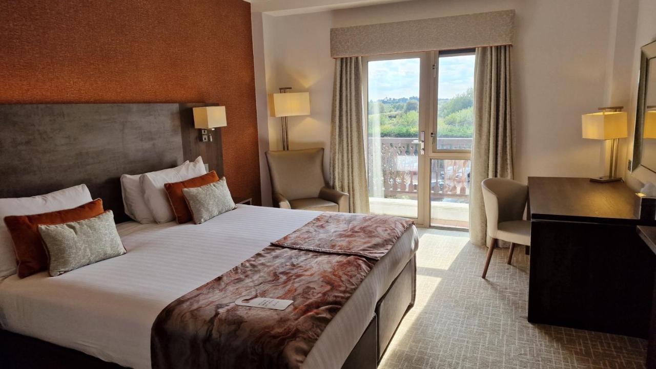 Deluxe Double Room with Extra Bed,1307470759:JPEG