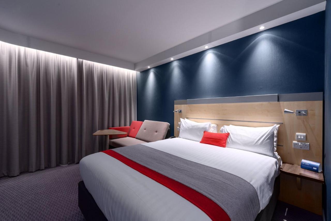 Standard Double Room with Free Hot Breakfast,1319163439:JPEG