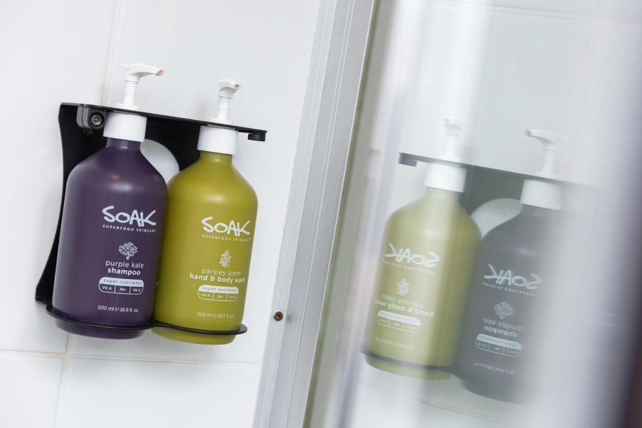 Double Room with Free Hot Breakfast - Wheelchair Accessible,1319502205:JPEG