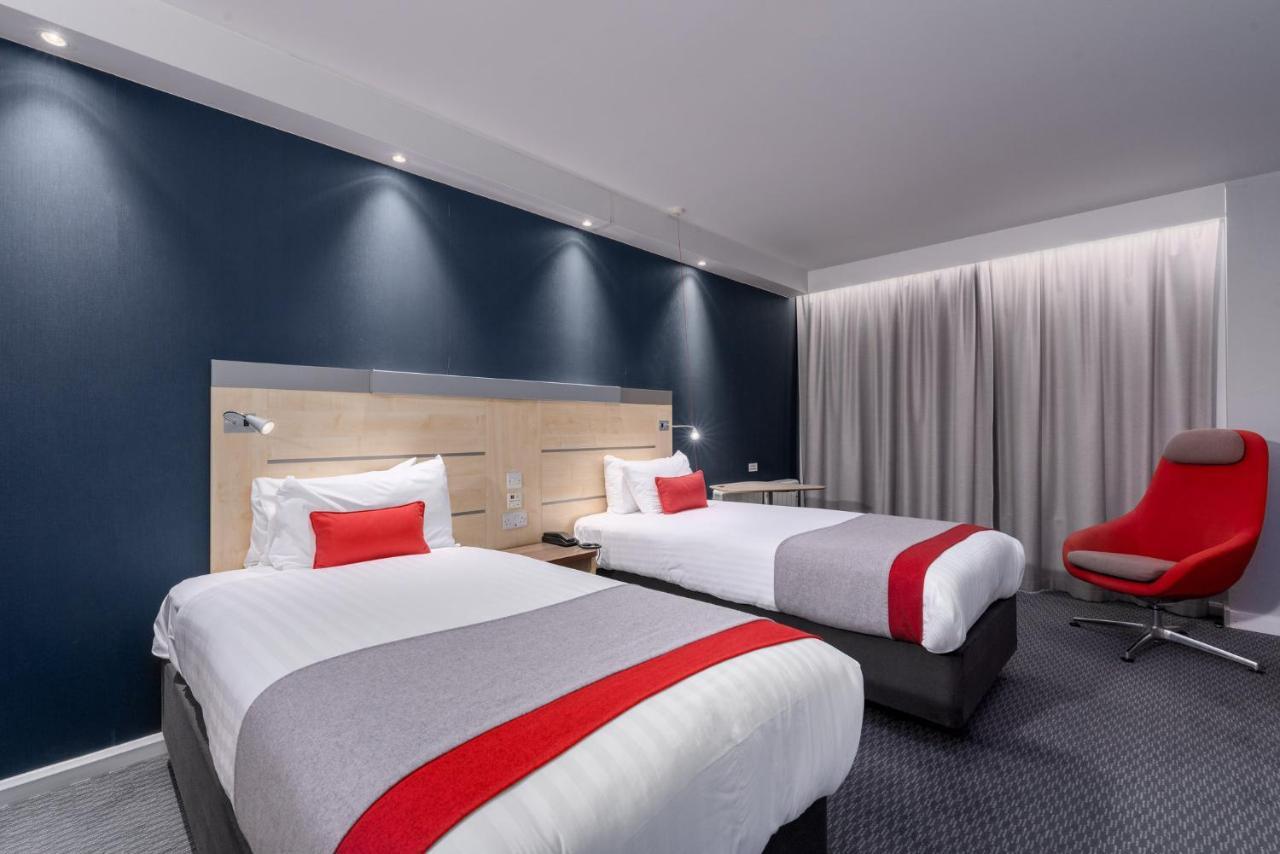 Standard Twin Room with Free Hot Breakfast - Accessible,1319504155:JPEG