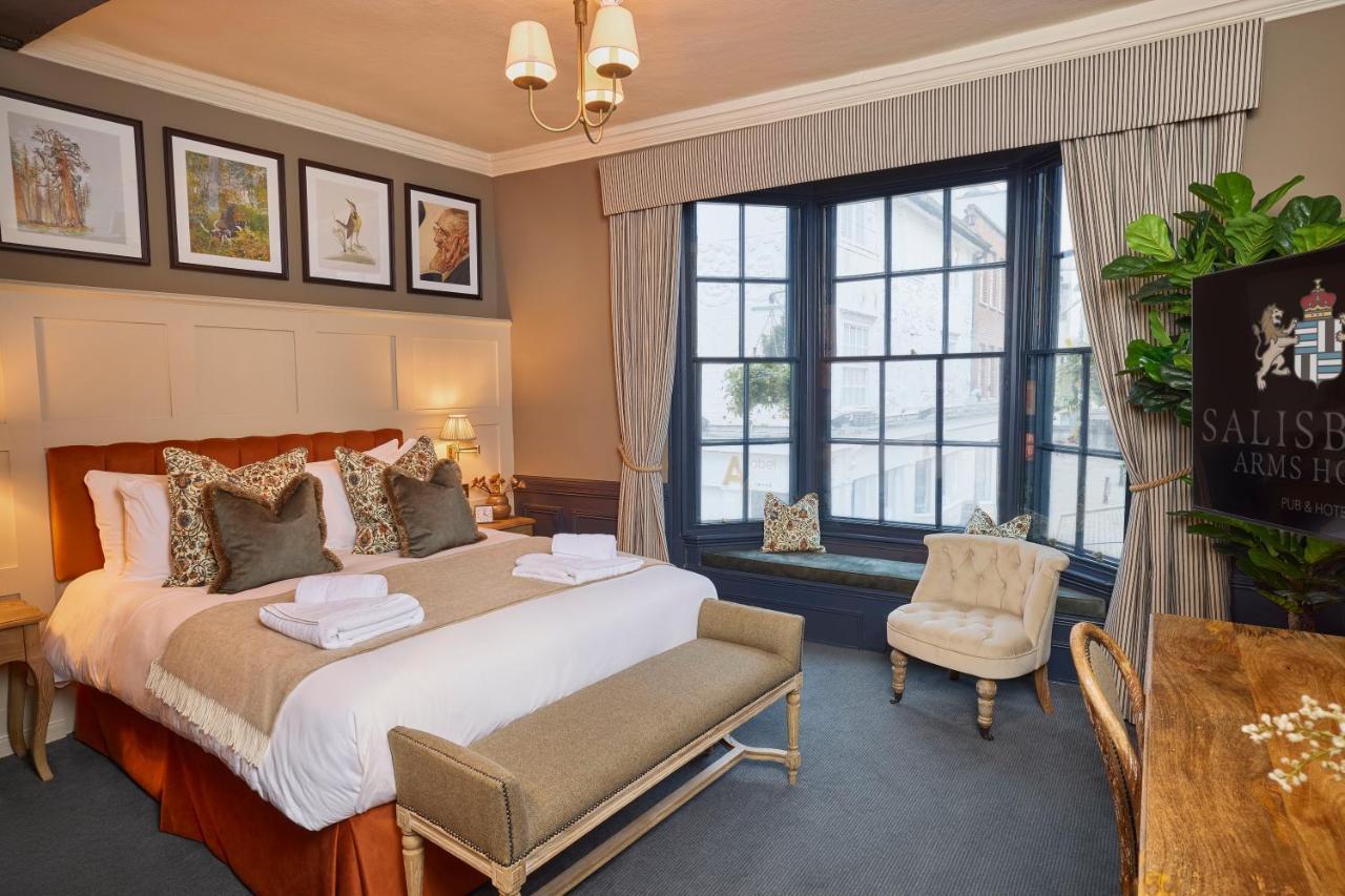 King Room,1370898440:JPEG