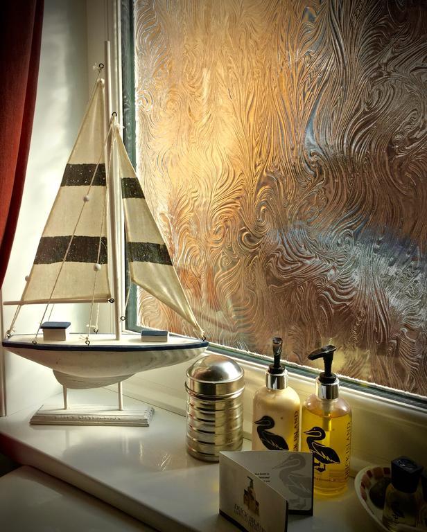 Deluxe Double Room,136490265:JPEG