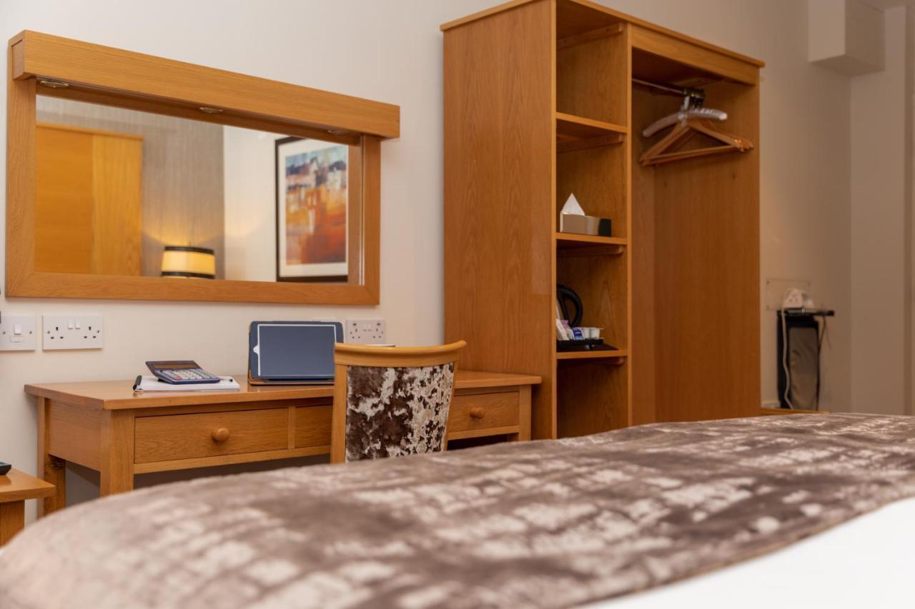 Deluxe Double Room,1328240180:JPEG