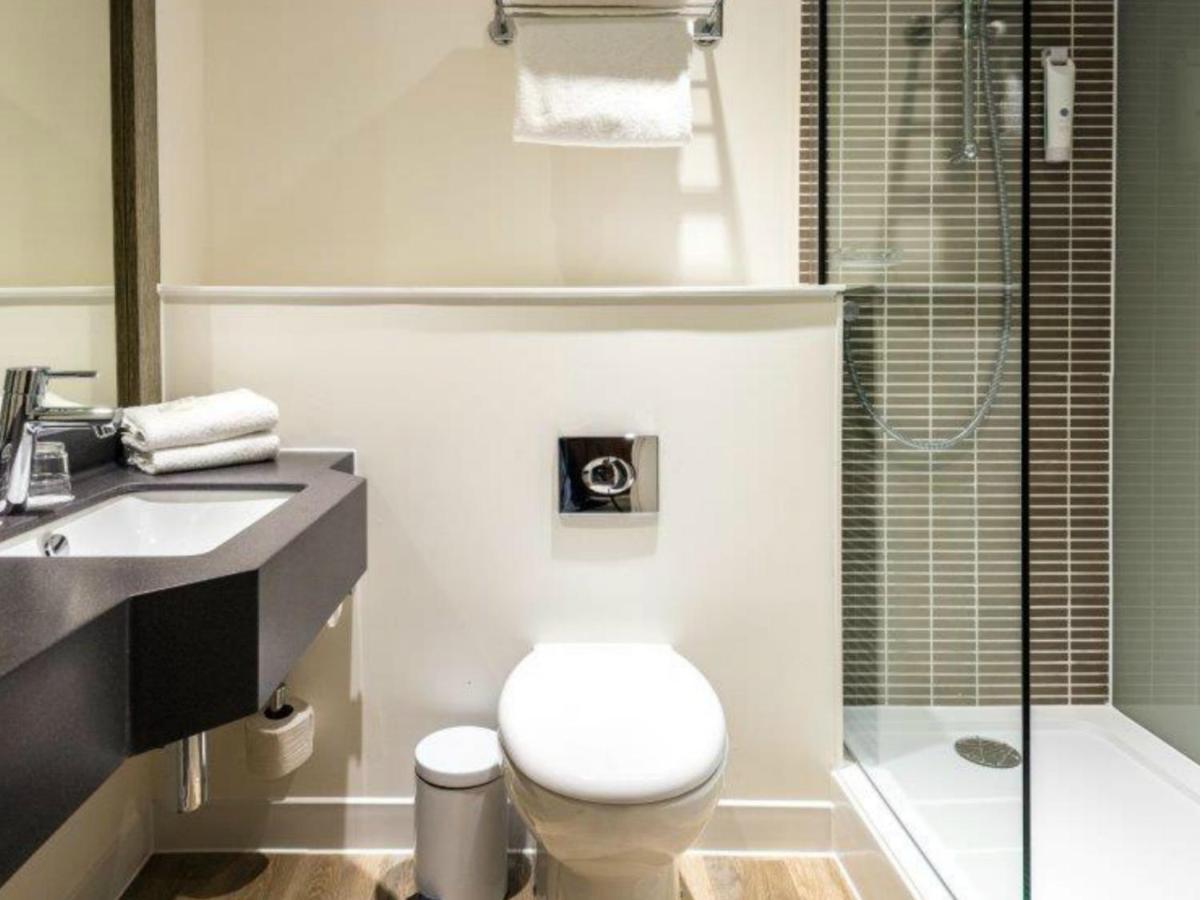 Standard Room,1516337023:JPEG