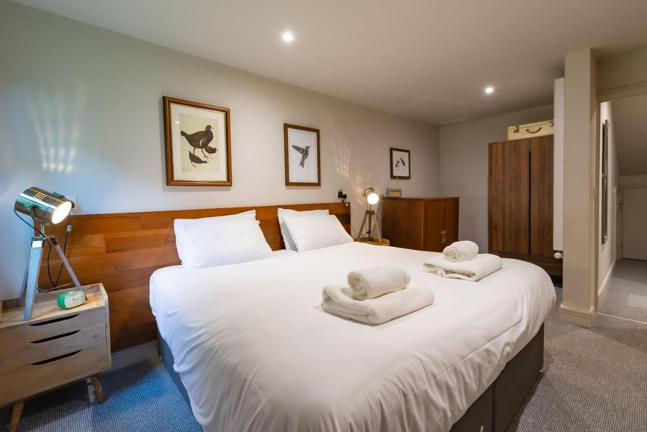 Two-Bedroom Apartment or Colonel's Retreat,1331577785:JPEG