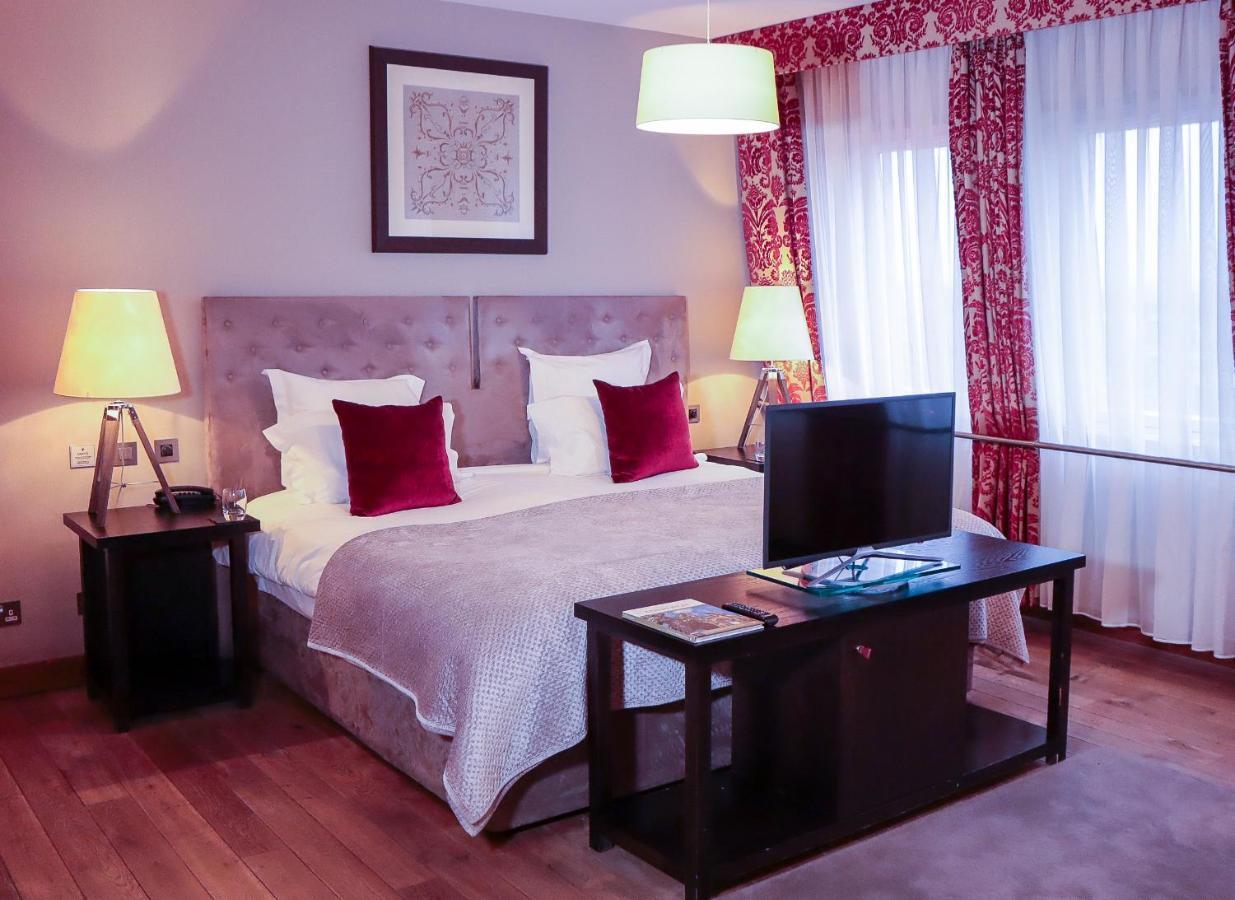 Classic Double Room,1340189501:JPEG