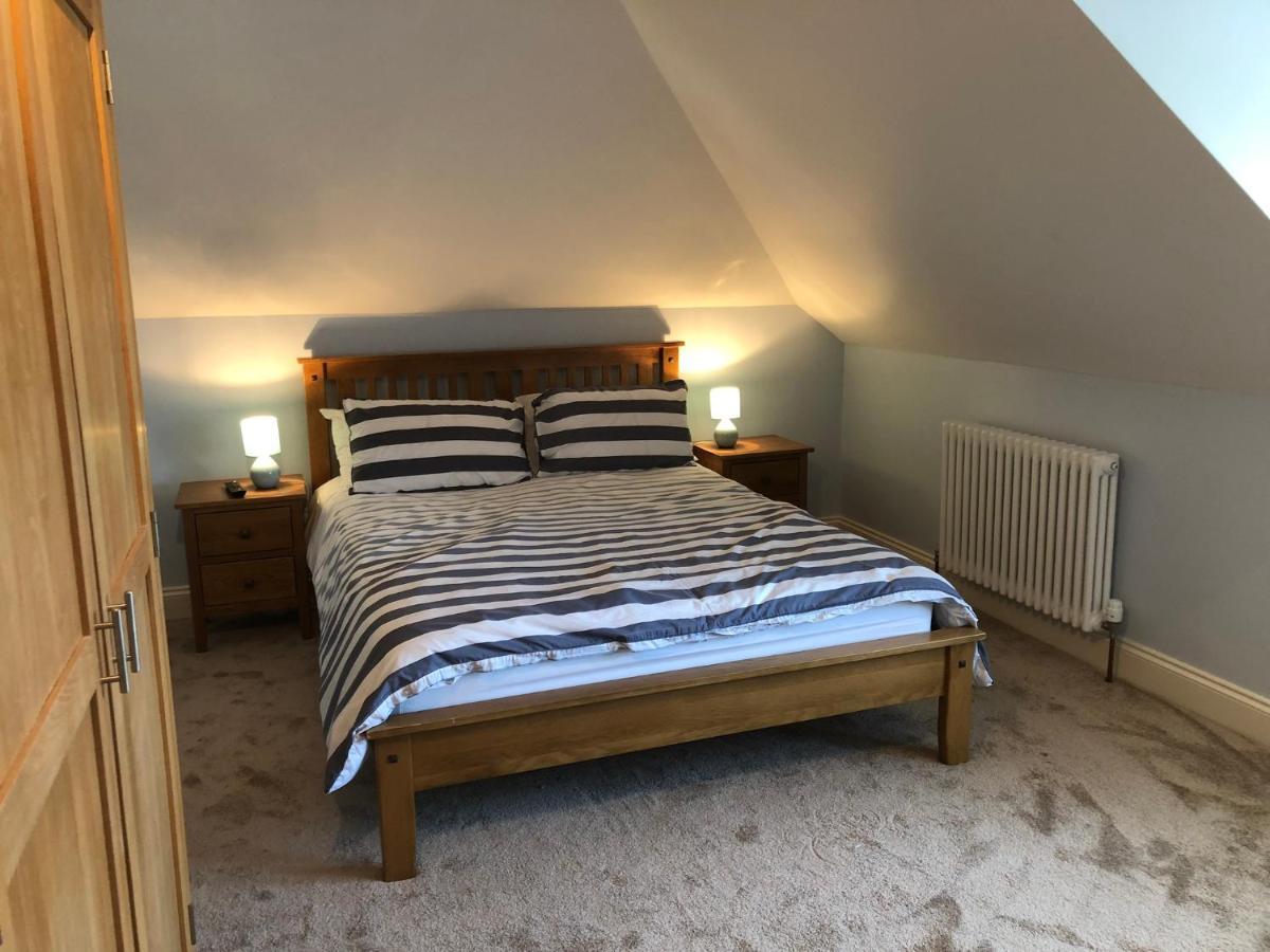 Family Room with Private Bathroom,1349260513:JPEG