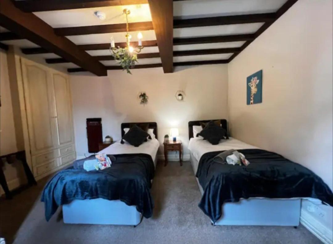Large Twin Room