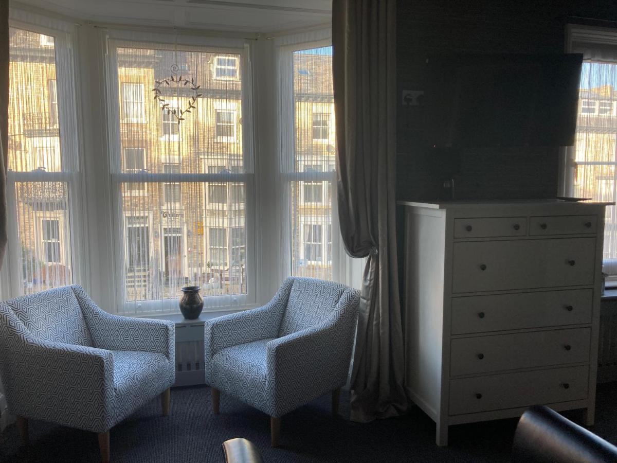 Deluxe King Suite,1346309651:JPEG