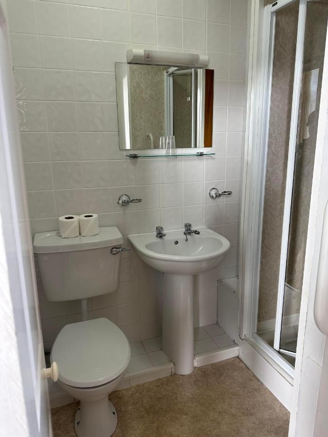 Quadruple Room with Shower,1710607600:JPEG