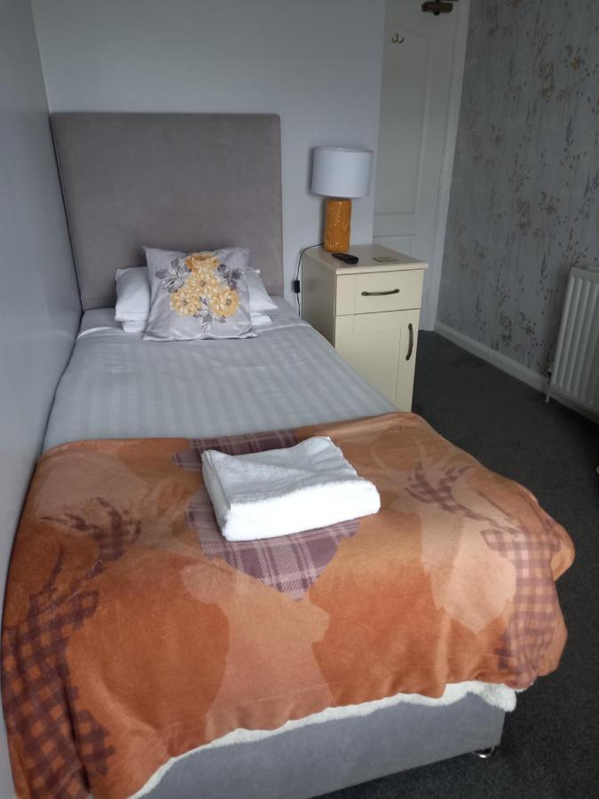 Single Room,1352939473:JPEG