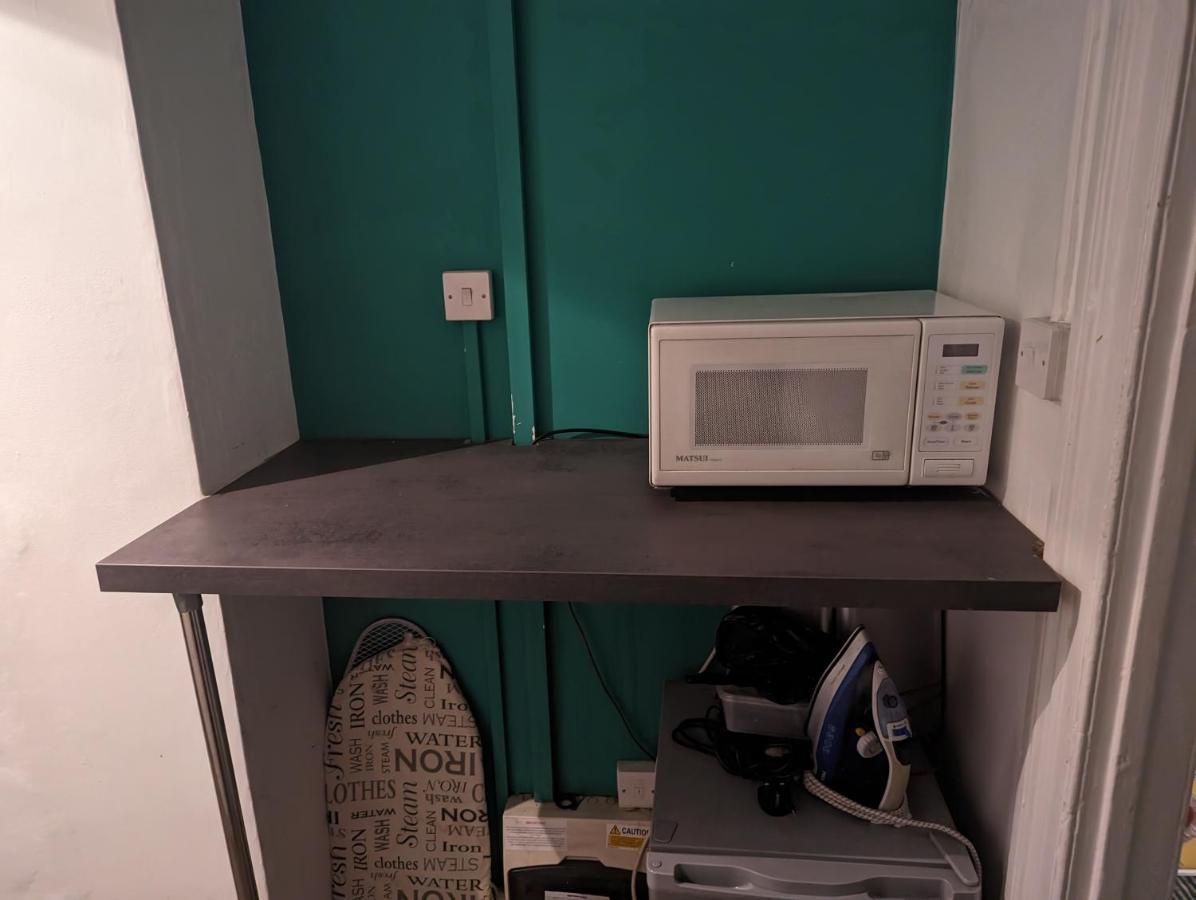 Twin Room with Shared Bathroom,1349017538:JPEG