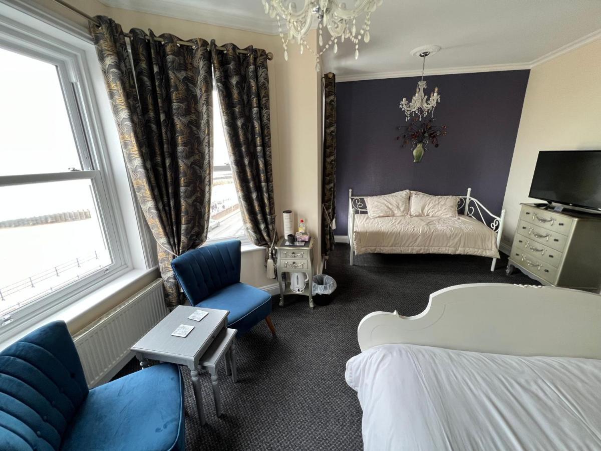 Triple Room Sea View,1356285782:JPEG