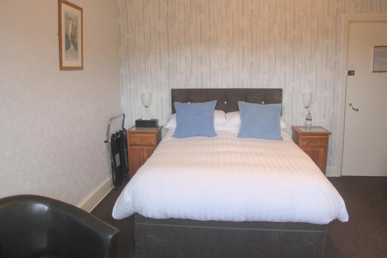 Double Room Lake View Room 4,1362635111:JPEG