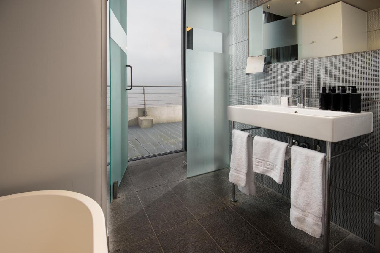 Feature Double Room with Sea View,1363937597:JPEG