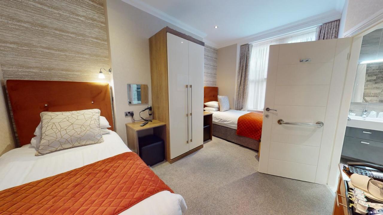 Twin Room - Disability Access,1365783029:JPEG