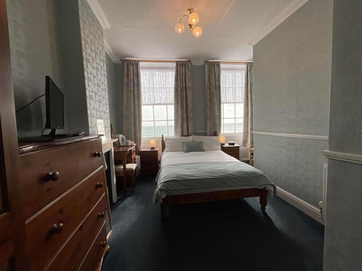 Double Room Sea View 2