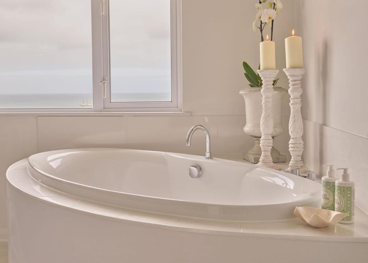 Queen Room with Sea View,1380883430:JPEG