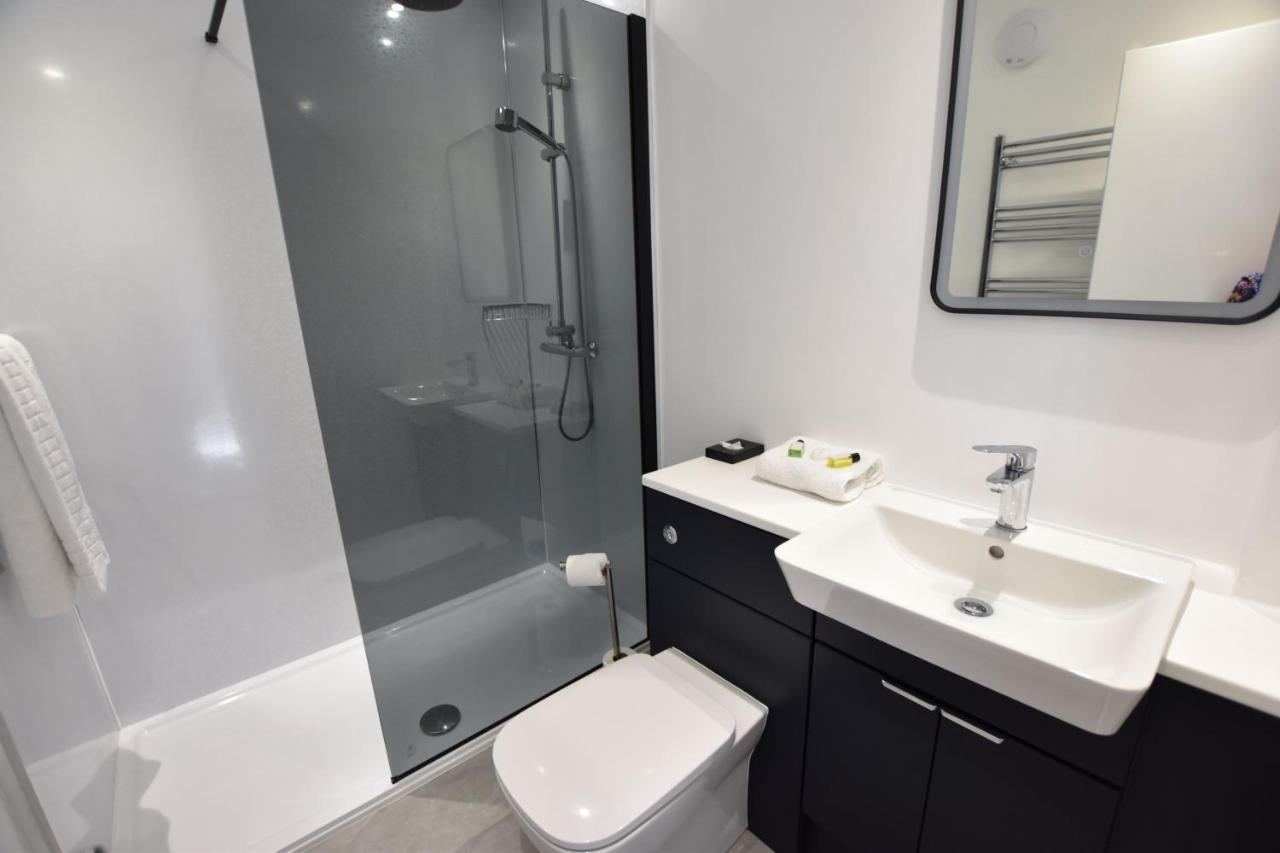 Single Room,1397496461:JPEG