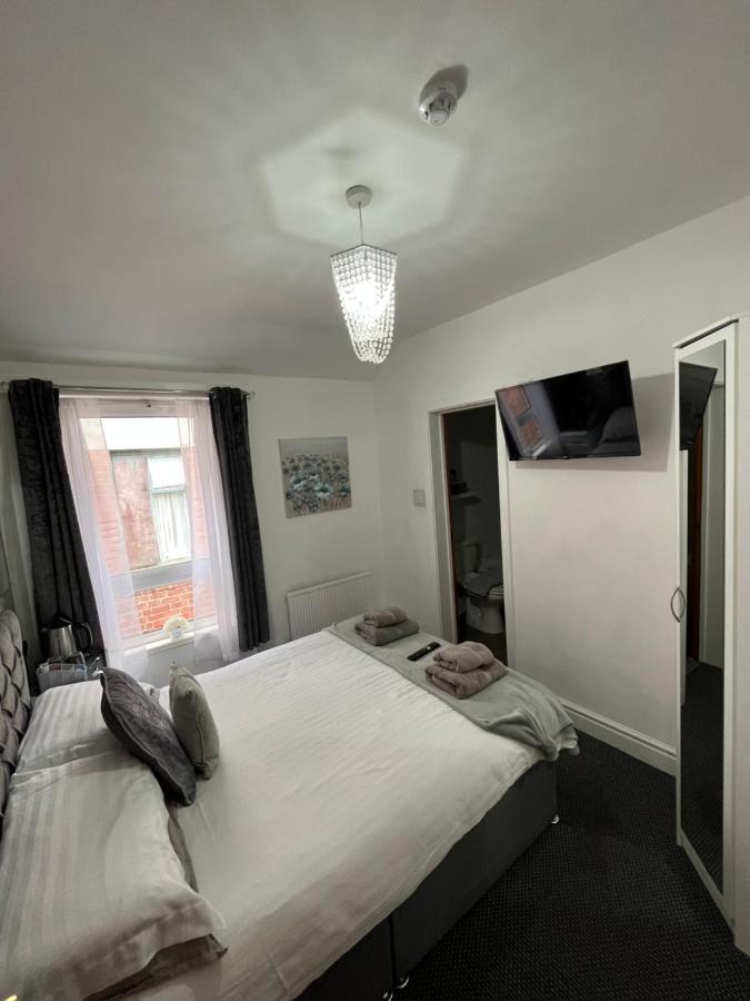 Double Room,1403771522:JPEG