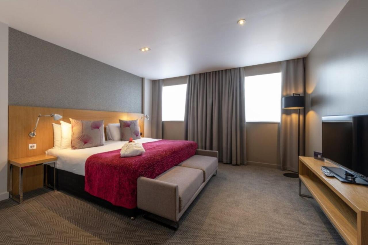 Superior King Room,1419895314:JPEG