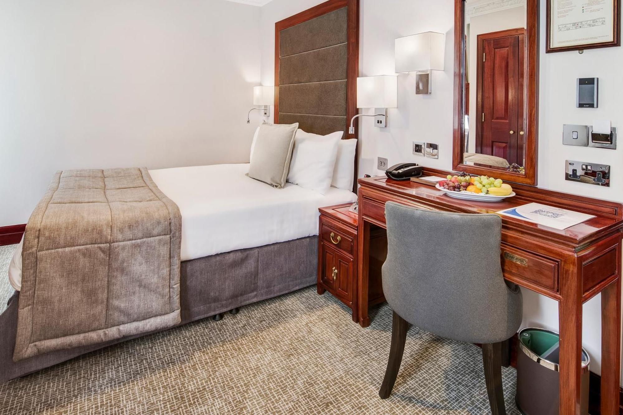 Standard Single Room,1613415215:JPEG