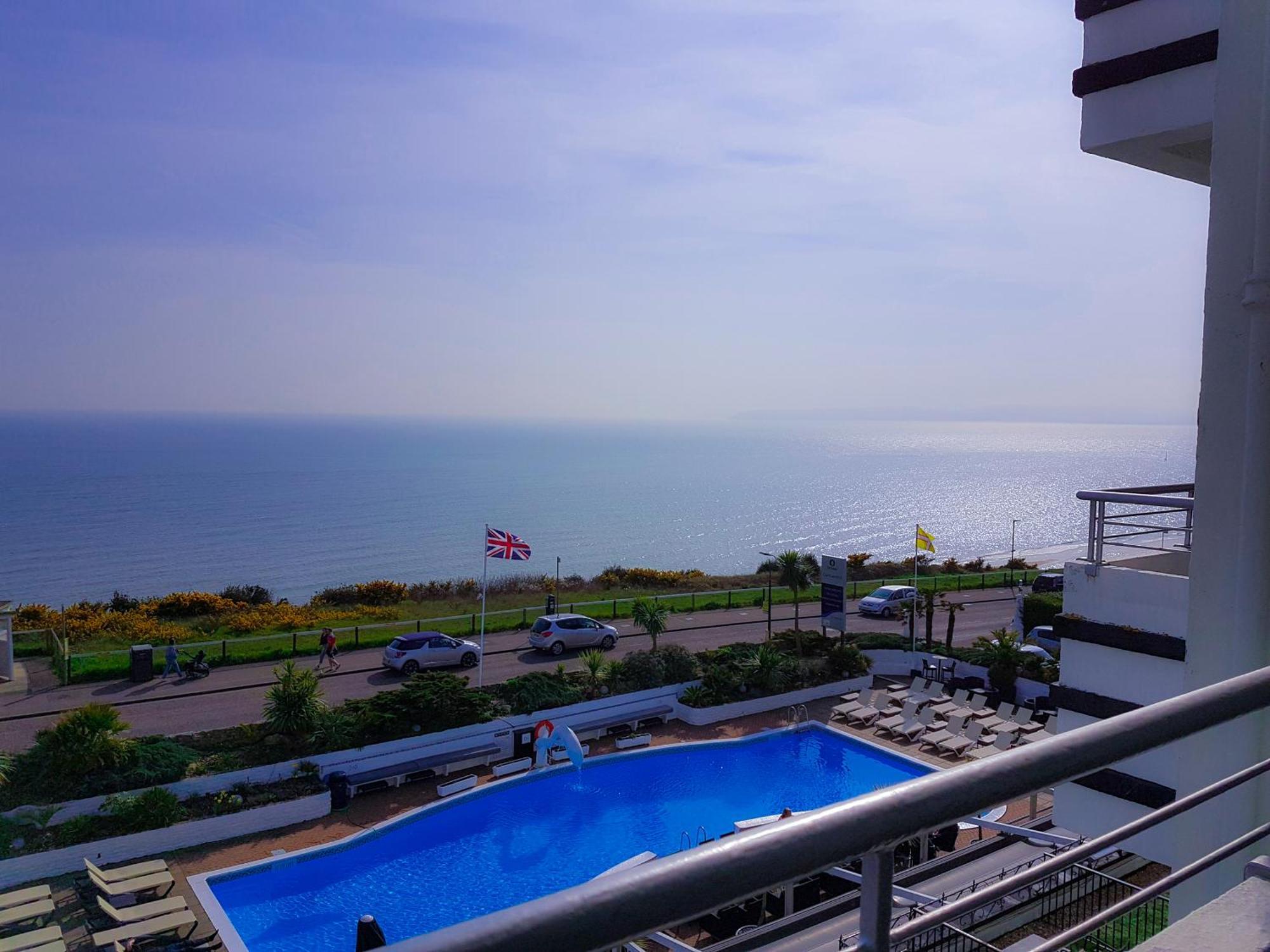 Family Room with Sea View (2 Adults + 1 Child),1432855123:JPEG