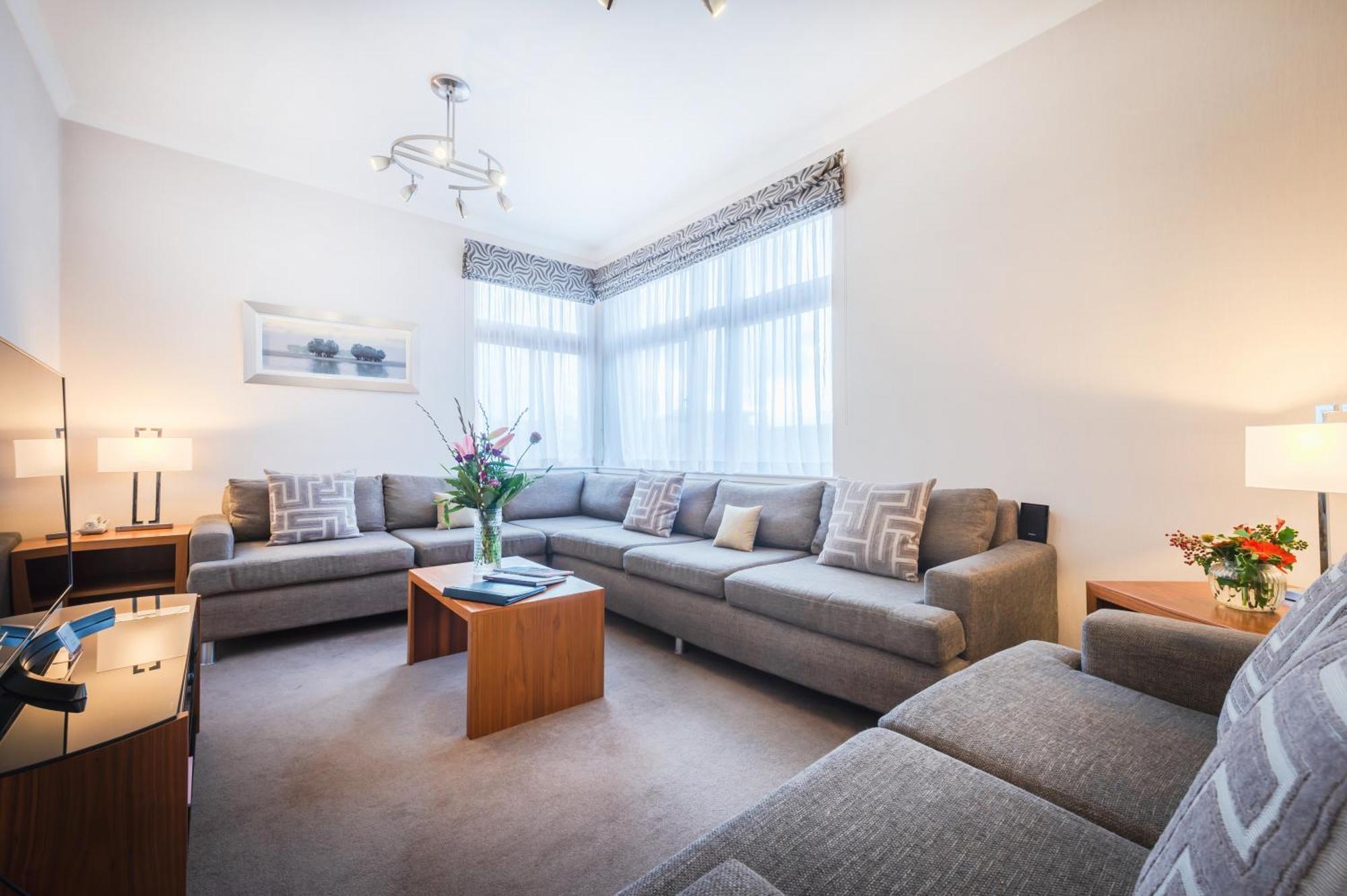 Comfort Three Bedroom Apartment,1433882896:JPEG