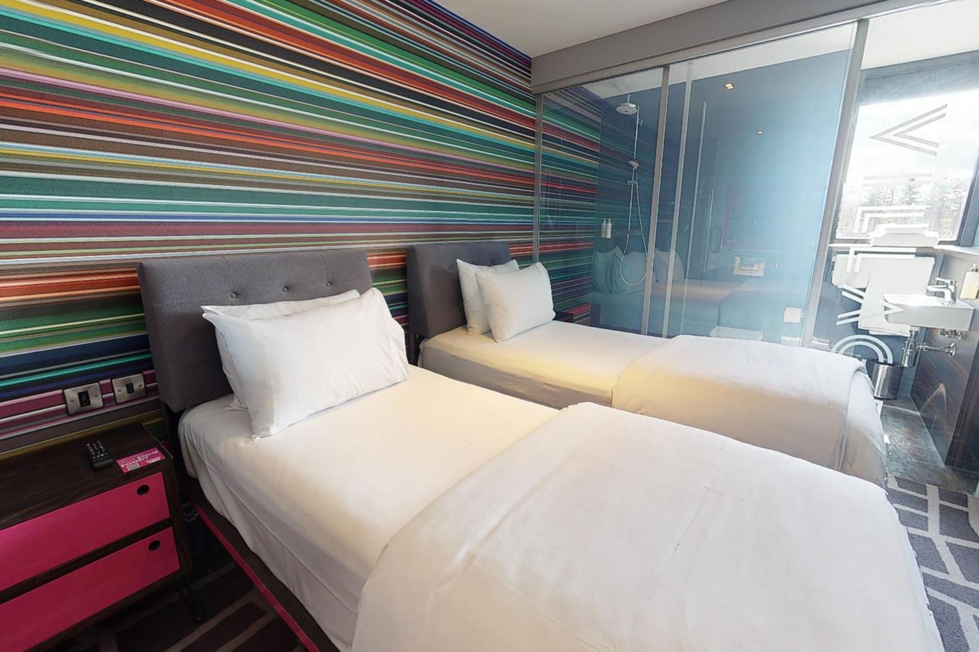 Twin Room,1215479674:JPEG