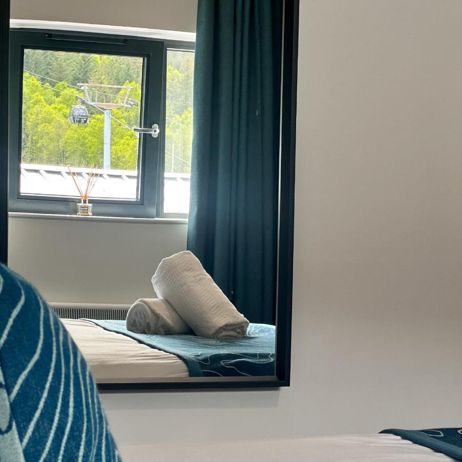 Superior Double or Twin Room with Mountain View,1480559111:JPEG