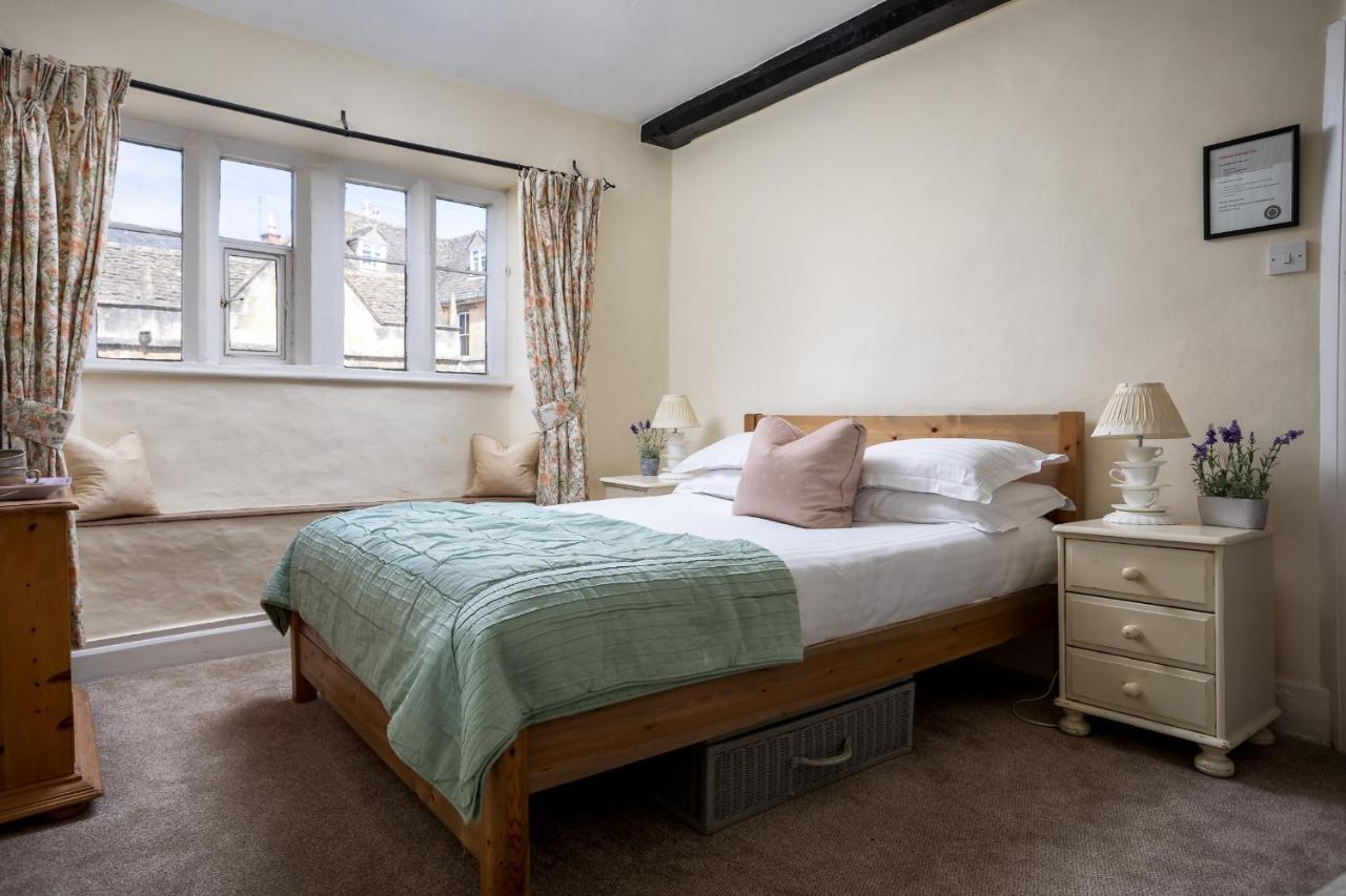 Double Room,1491406141:JPEG