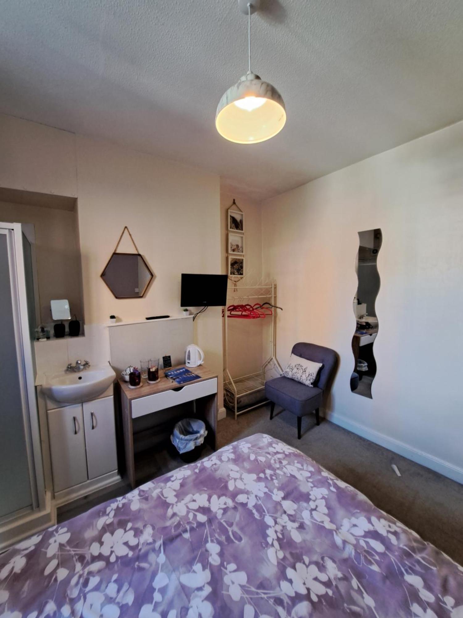 Standard Double Room External Private Toilet