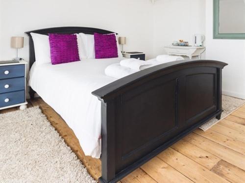 Double Room with Private Bathroom,1588265091:JPEG