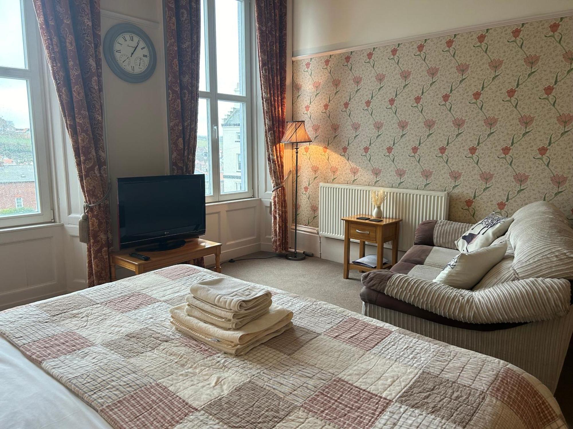 Queen Room Sea View,1503267982:JPEG