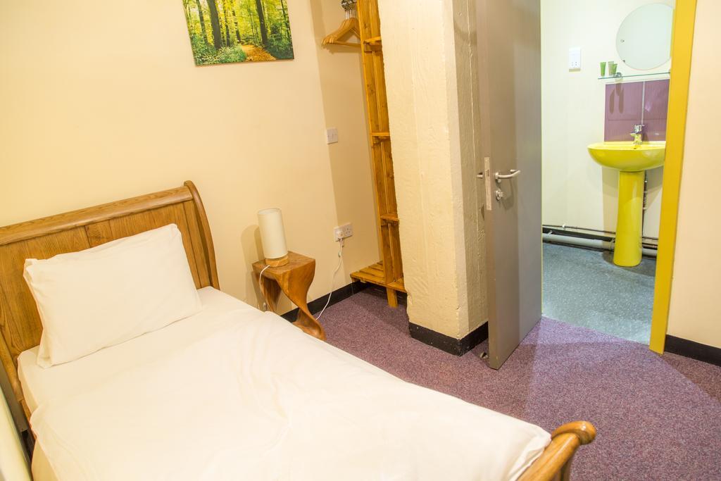 Single Room