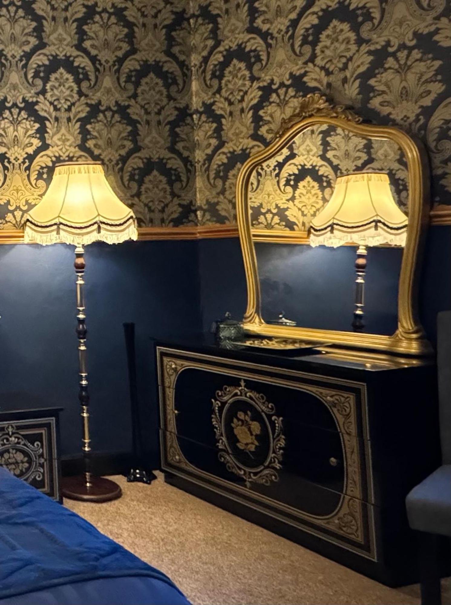 Large King Room