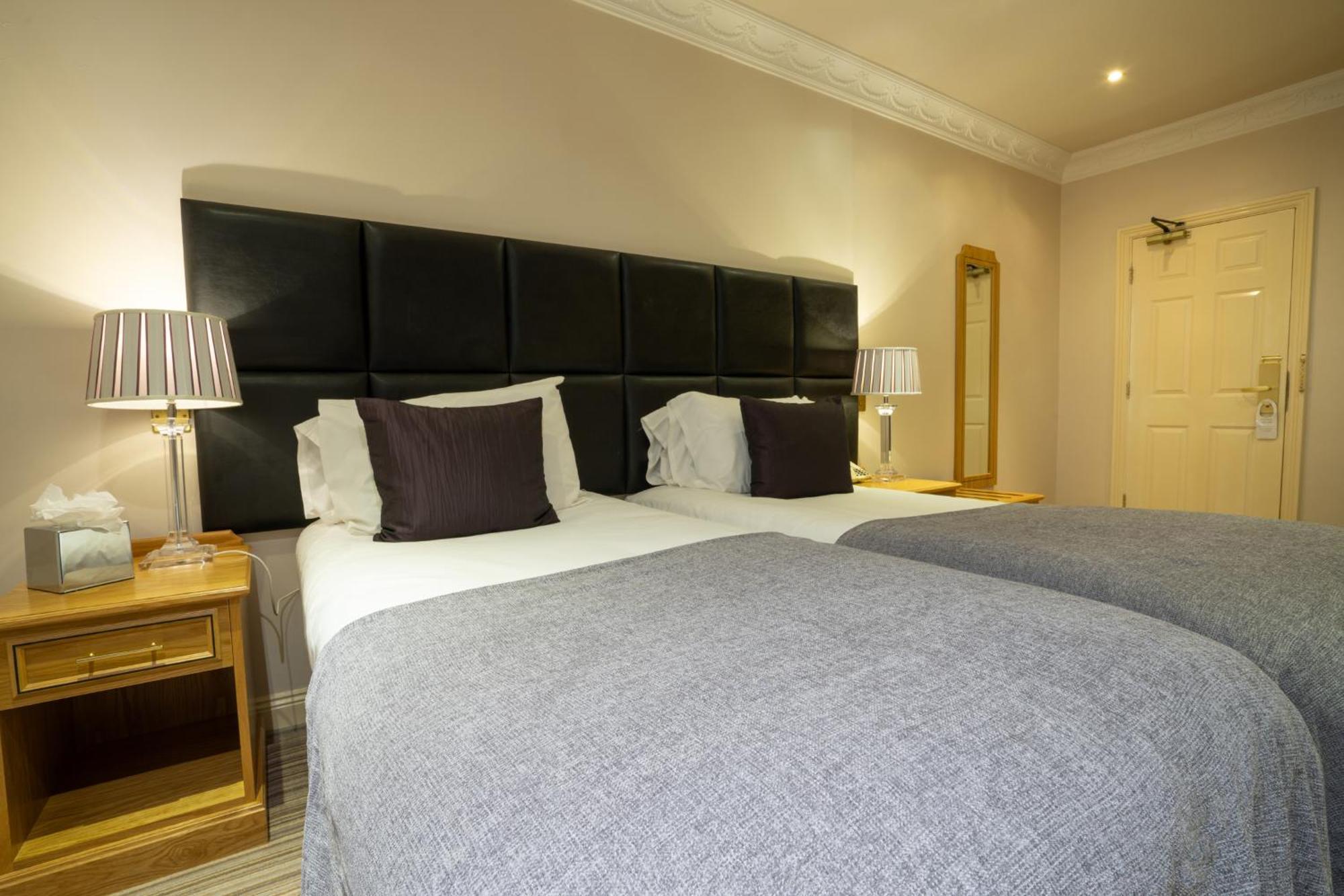 Standard Twin Room,1516332319:JPEG