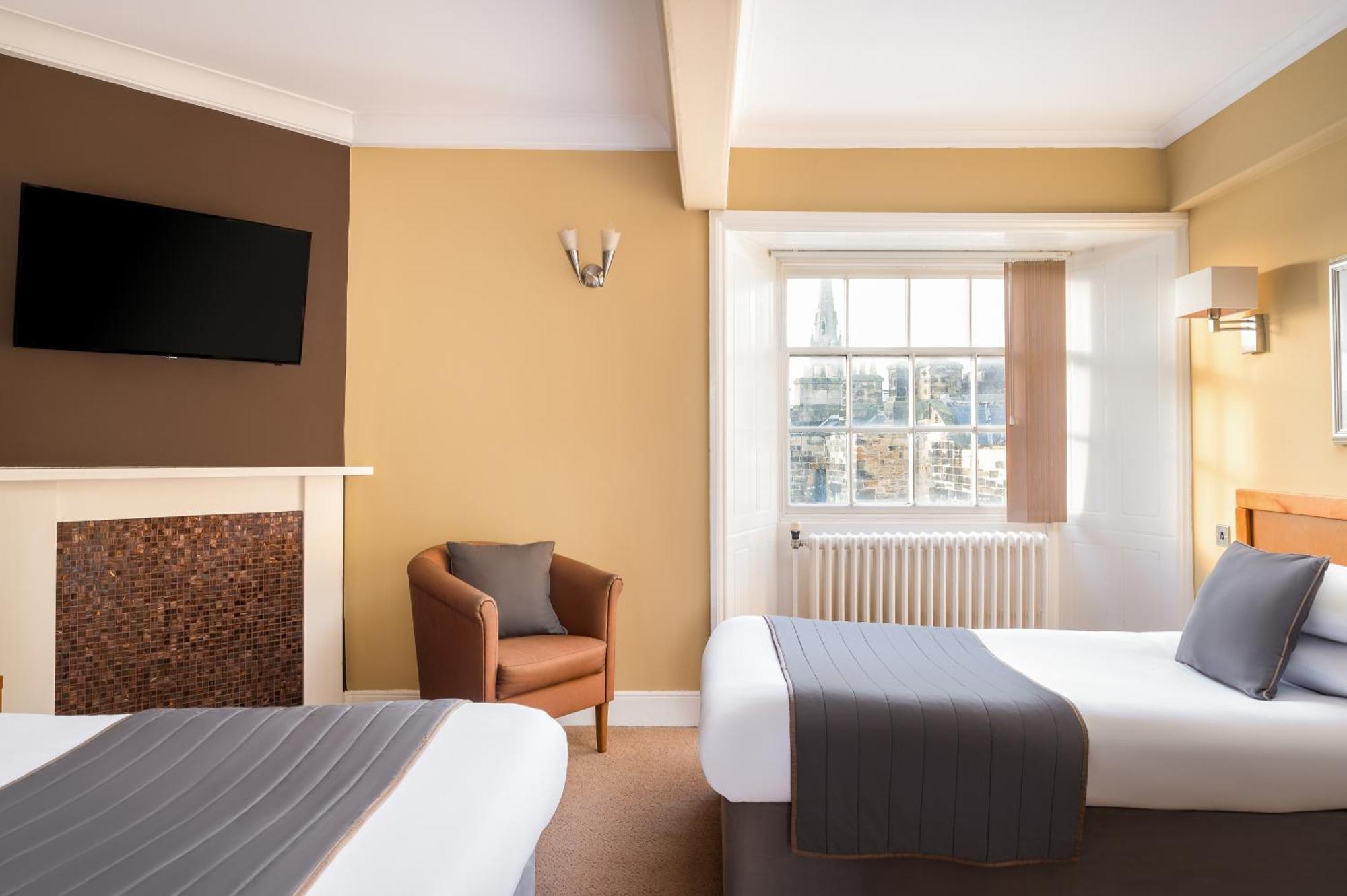 Triple Room,1516349500:JPEG