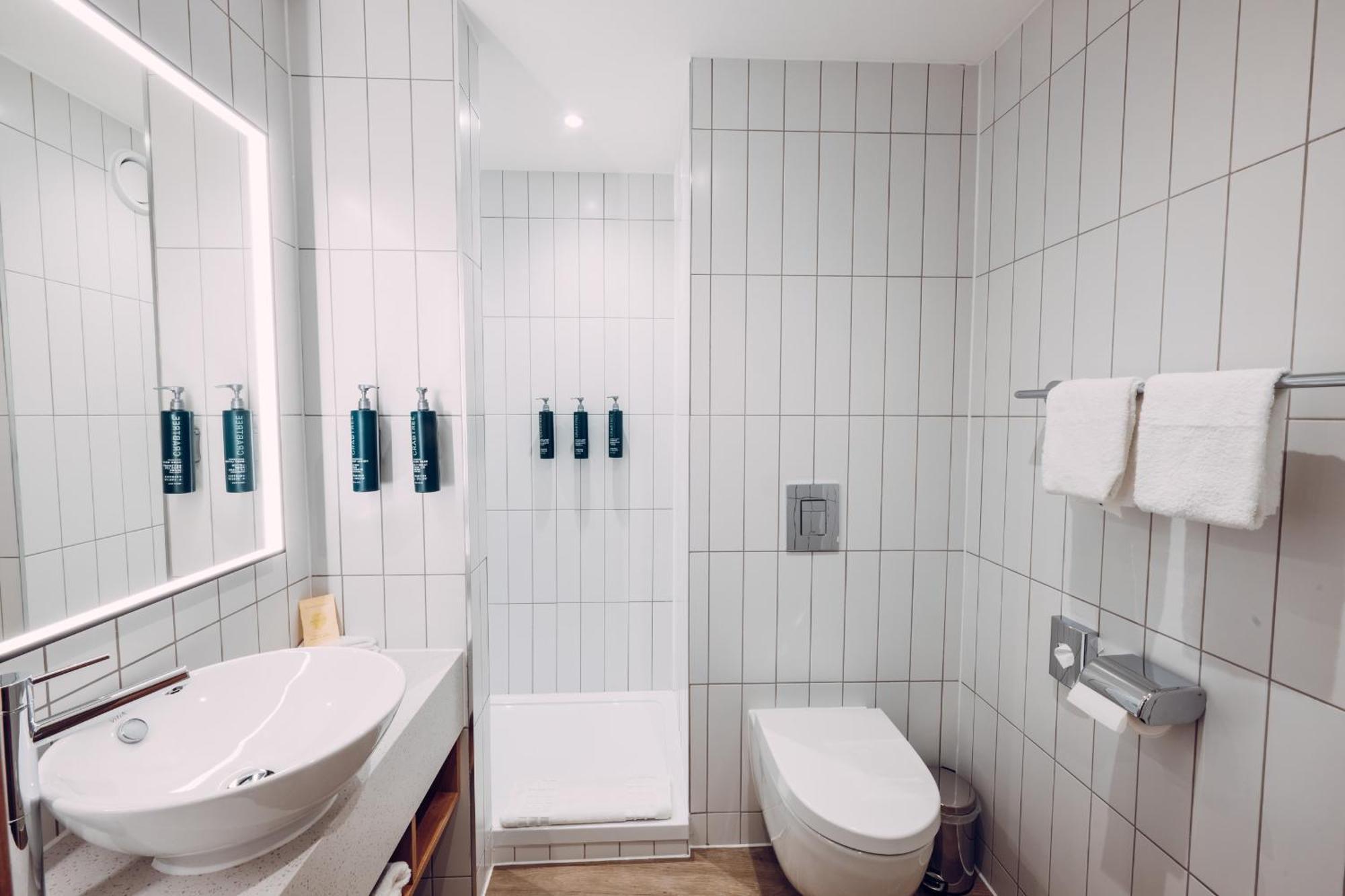 King Room,1516349323:JPEG