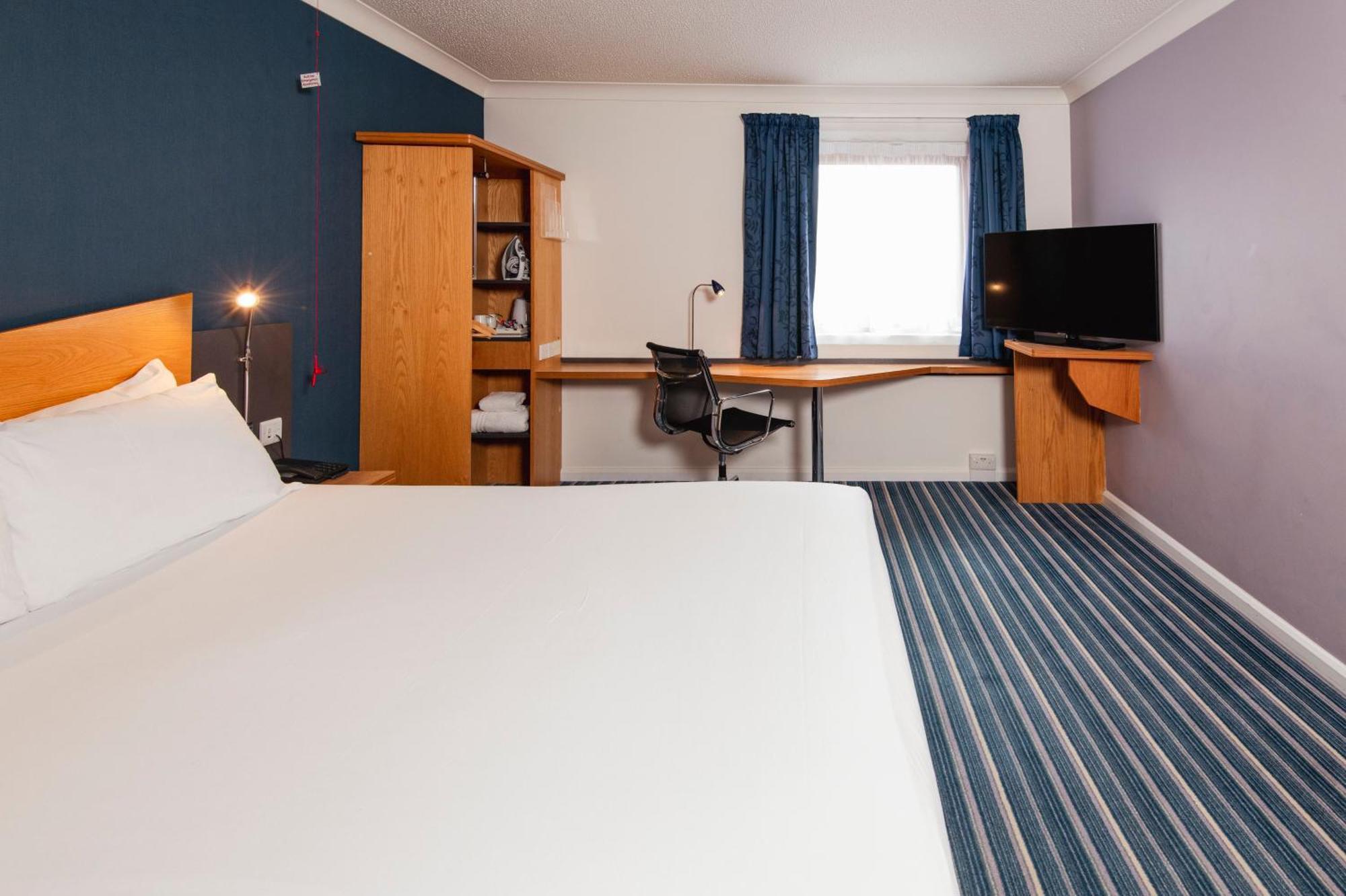 Standard Room with Free Hot Breakfast,1516350220:JPEG