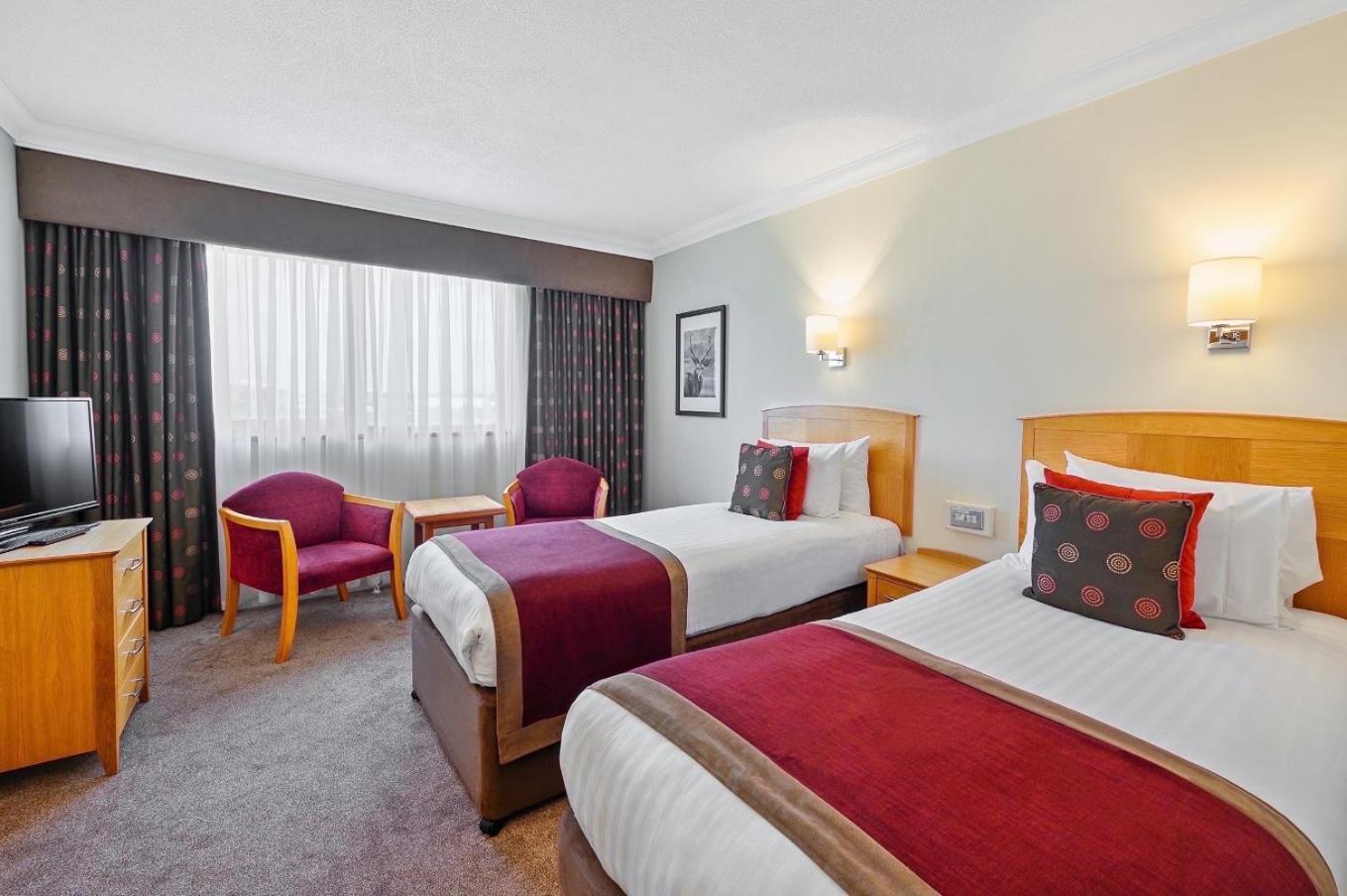 Standard Twin Room,765530557:JPEG