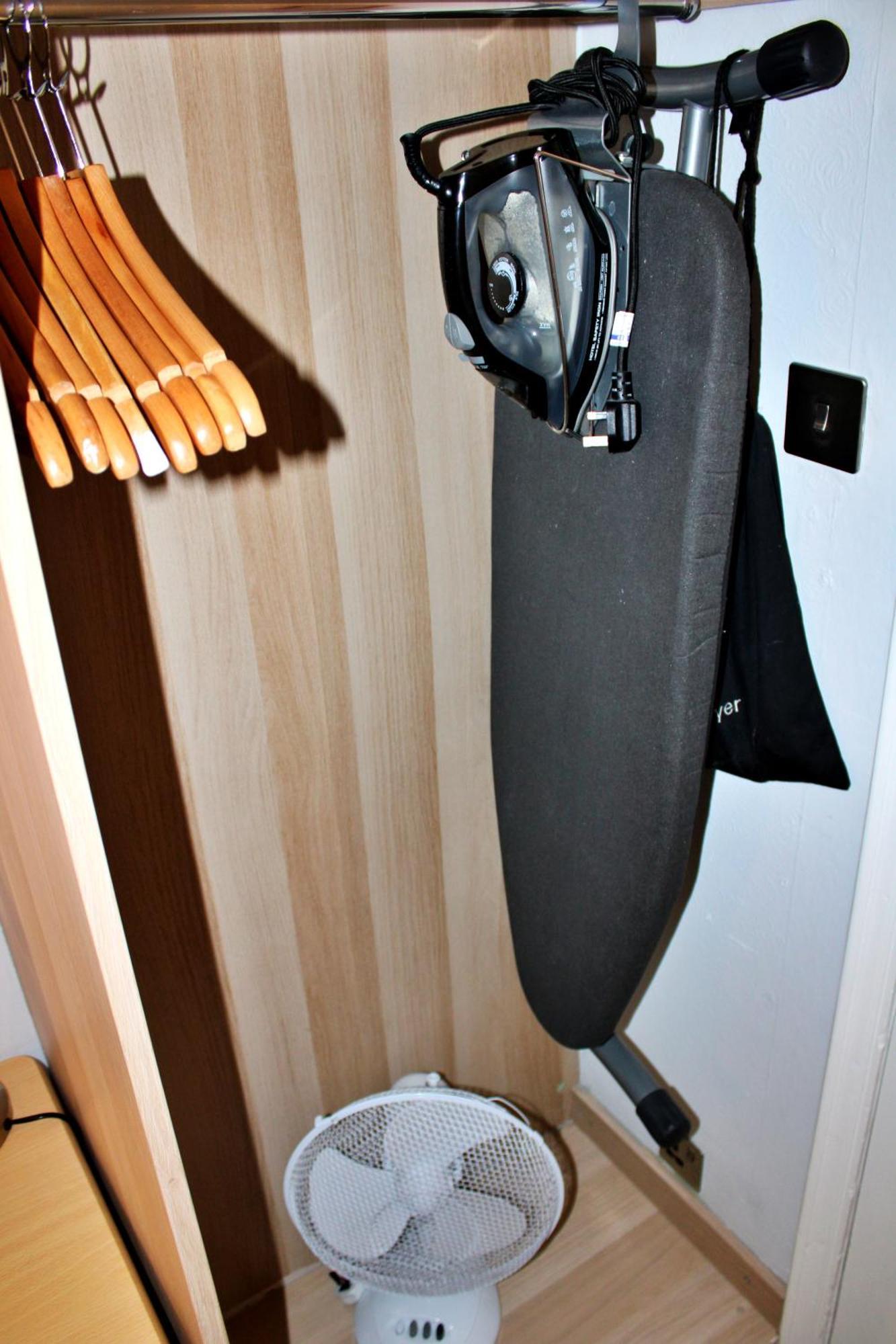 Economy Single Room,1516398367:JPEG