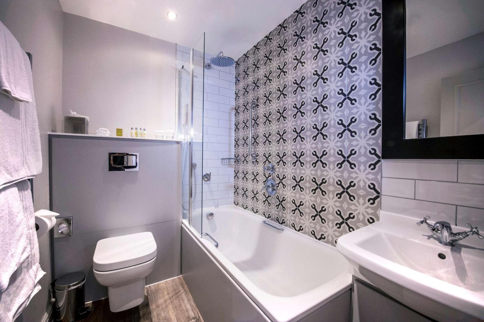 Junior Suite,1516445221:JPEG