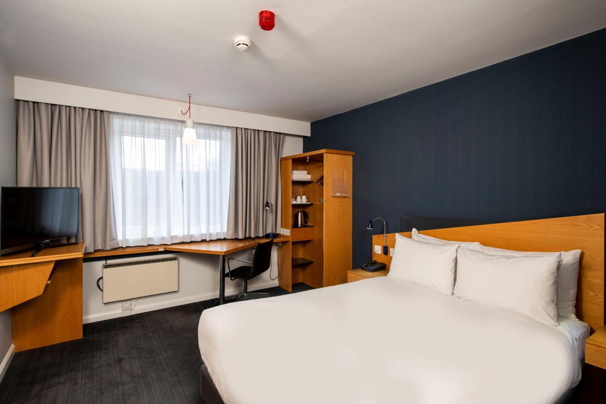 Room allocated on Arrival with Free Hot Breakfast